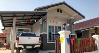 รีวิว บ้านชั้นเดียว แนวร่วมสมัย พื้นที่ใช้สอย 130 ตร.ม. งบประมาณ 750,000 บาท