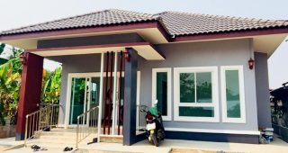 รีวิว บ้านชั้นเดียว สไตล์โมเดิร์นทรอปิคอล พื้นที่ใช้สอย 125 ตร.ม. งบประมาณ 860,000 บาท