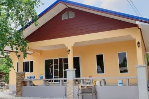 รีวิว บ้านเดี่ยวชั้นเดียวสไตล์ชนบท พื้นที่ใช้สอย 129 ตร.ม. งบประมาณ 900,000 บาท