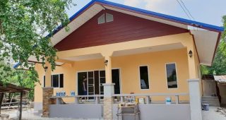 รีวิว บ้านเดี่ยวชั้นเดียวสไตล์ชนบท พื้นที่ใช้สอย 129 ตร.ม. งบประมาณ 900,000 บาท