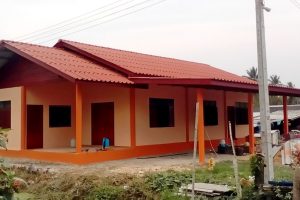 รีวิว บ้านชั้นเดียวสไตล์ชนบท หลังคาทรงจั่ว 3 ห้องนอน 2 ห้องน้ำ งบประมาณ 6 แสนบาท