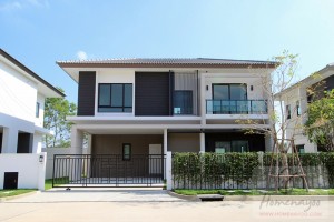 EP.1058 รีวิว บ้านเดี่ยว CENTRO รามอินทรา-จตุโชติ เชื่อมต่อทางด่วนและมอเตอร์เวย์ เริ่ม 5.79 ล้านบาท*