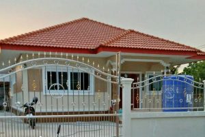 รีวิว บ้านชั้นเดียว แนวร่วมสมัย พื้นที่ใช้สอย 99.5 ตร.ม. งบประมาณ 900,000 บาท