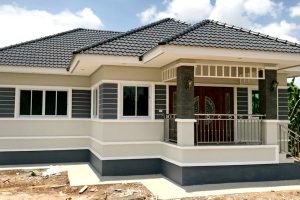 บ้านเดี่ยวชั้นเดียว แนวคอนเทมโพรารี่ พื้นที่ใช้สอย 116 ตร.ม. งบประมาณ 1.4 ล้านบาท