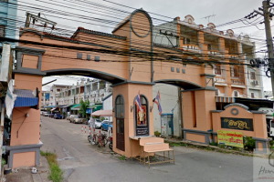 บ้านพิชาดา บ้านกล้วย-ไทรน้อย Baan Pichada Baan Kluay-Sai Noi