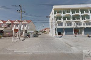 ทาวน์โฮม รุ่งเรือง วิลเลจ ประชาอุทิศ Rungrueang Village Prachauthit