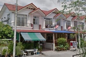 หมู่บ้าน บ้านเบญจลักษ์ ประชาอุทิศ 131 Baan Benjalak