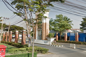 หมู่บ้าน บุศรินทร์ ธนบุรีรมย์ Budsarin Thonburirom