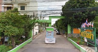 บ้านแฝด เศรณีวิลล่า บ้านกล้วย-ไทรน้อย Serani Villa Baan Kluay-Sainoi