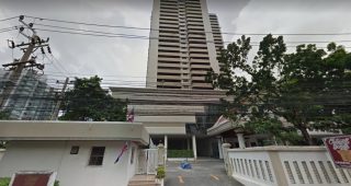 โอเรียลเต็ล ทาวเวอร์ คอนโด Oriental Towers Condo ใกล้รถไฟฟ้า BTS เอกมัย