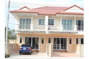 ทาวน์โฮม สุริยา เพลส บางนา-กม.5 Suriya Place Bangna-KM.5