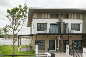บ้านหลักศิริ สุรินทร์ Baan Laksiri Surin