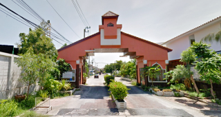 บ้านป้อมปราการ พระสมุทรเจดีย์ Pom Prakan Phra Samut Chedi
