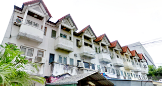 ทาวน์โฮม บ้านไพรลดา 5 ถนนพระราม 2 ซอย 69 Baan Prilada 5