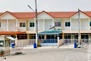 ทาวน์โฮม บ้านสุขฤทัย สมุทรสาคร Baan Sukruthai