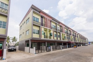 ทาวน์โฮม บัวทองธานี พาร์ควิลล์ 5 Buathongthani Park Ville 5