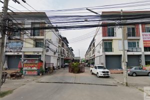 ทาวน์โฮม เดอะ มันนี่ ถนนเศรษฐกิจ The Money Setthakit Road