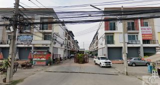 ทาวน์โฮม เดอะ มันนี่ ถนนเศรษฐกิจ The Money Setthakit Road