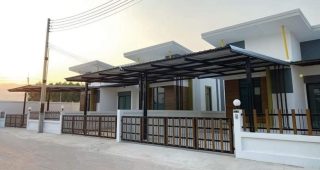 บ้านแฝด จินดาภัณฑ์ พลัส บ้านบึง Jindapan Plus Ban Bueng
