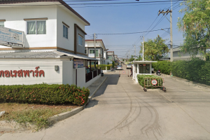ทาวน์โฮม เทอเรส พาร์ค เพชรเกษม-พุทธมณฑลสาย 4 Terrace Park Petchkasem-Buddhamonthon Sai 4