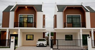 วี วิลเลจ บางแสน-อ่างศิลา We Village Bangsean-Angsila