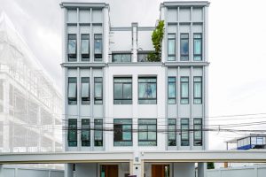 EP.2087 รีวิว บ้านเมย์แฟร์ ลาดพร้าว 71 บ้านแฝด 3.5 ชั้น หน้ากว้าง 8 เมตร ที่จอดรถสูงสุด 5 คัน มาพร้อม 7 ฟังก์ชันเซอร์ไพรส์ ในทำเลสะดวก ใจกลางย่านธุรกิจ เริ่ม 13.9 ล้าน*