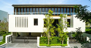 EP.2192 รีวิว Park Heritage พัฒนาการ บ้านเดี่ยวหรู 3 ชั้น สไตล์ Modern Classic พร้อมลิฟต์และสระว่ายน้ำส่วนตัว เริ่ม 49-95 ล้านบาท*