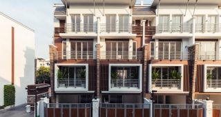 ทาวน์โฮม ลักซ์ วิลล์ สาธุประดิษฐ์ 12 Luxx Ville Sathupradit 12 เริ่ม 20 ล้านบาท*