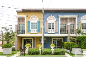EP.2447 รีวิว Golden Town ราชพฤกษ์-พระราม 5 ทาวน์โฮม สไตล์มิลาโน ติดถนนนครอินทร์ ใกล้ทางด่วน และรถไฟฟ้า 2 สาย เริ่ม 2.89 ล้านบาท*