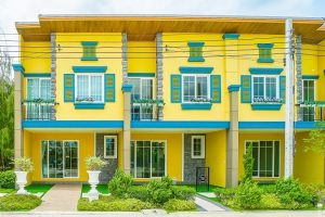 EP.2305 รีวิว Golden Town เพชรเกษม-เลียบคลองทวีวัฒนา ทาวน์โฮมหรูสไตล์อิตาลี ทำเลดีติดถนนใหญ่ ใกล้ MRT หลักสอง และ The Mall บางแค เริ่ม 2.79 ล้านบาท*