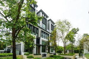 EP.2172 รีวิว One Atelier Private Residence พหลโยธิน บ้านหรู 4.5 ชั้น สไตล์ Modern Classic ใกล้ทางด่วน และรถไฟฟ้า BTS เสนานิคม เพียง 5 นาที เริ่ม 25-35 ล้านบาท*