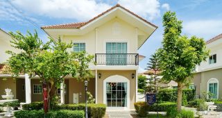 รีวิว Lanceo CRIB รัตนาธิเบศร์-เวสต์เกต บ้านฟังก์ชันใหญ่สไตล์ French Colonial ใกล้ Central Westgate ทางด่วนศรีรัชฯ และรถไฟฟ้าสายสีม่วง เริ่ม 3.49 ล้านบาท*