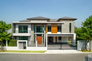 EP.2510 รีวิว Thana Residence บรมฯ-ปิ่นเกล้า บ้านเดี่ยวหรู ที่ดินเริ่มต้น 100 ตร.ว. ทุกแบบ บนทำเลติดถนนใหญ่บรมราชชนนี ใกล้ทางคู่ขนานลอยฟ้าและทางด่วน เริ่ม 16.9 ล้าน*
