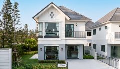 รีวิว Modi Villa บางนา 2 (ซ.เอแบค) บ้านซีรีส์ใหม่สไตล์ English Cottage พร้อม Smart Home & Smart Airflow* เป็นส่วนตัว เพียง 96 ครอบครัว ทำเลดี ใกล้ ABAC, ทางด่วน และสนามบินสุวรรณภูมิ เริ่ม 3.99 ล้าน*