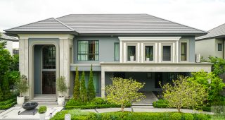 EP.2292 รีวิว Grand Bangkok Boulevard กรุงเทพกรีฑา บ้านเดี่ยวหรูสไตล์ Modern Classic ฟังก์ชัน Double Master Bedroom ใกล้ ARL ลาดกระบัง และสนามบินสุวรรณภูมิ เริ่ม 30-45 ล้านบาท*