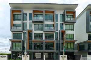 EP.2472 รีวิว JW Park Home Office กรุงเทพกรีฑา โฮมออฟฟิศ 5 ชั้น ลิฟต์แก้วส่วนตัวทุกยูนิต ติดถนนกรุงเทพกรีฑา พร้อมที่จอดรถมากกว่า 200 คัน เริ่ม 13.9 ล้าน*