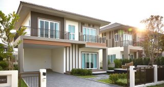 บ้านเดี่ยว ซื่อตรง เซอร์ญ่า แกลง-ระยอง Suetrong Surya Klaeng-Rayong ราคาเริ่มต้น 3 ล้านกว่า*