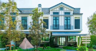 EP.2389 รีวิว Villaggio ลำลูกกา-วงแหวน ทาวน์โฮมและบ้านเดี่ยว บรรยากาศ Camping Ville ใกล้ทางด่วน และรถไฟฟ้าสายสีเขียว เริ่ม 2.89-6.99 ล้านบาท*
