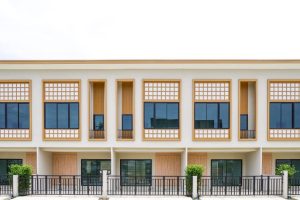 EP.2458 รีวิว Reseo Home เพชรเกษม ทาวน์โฮมฟิวชันดีไซน์ในแบบญี่ปุ่น พร้อมชั้นลอยอเนกประสงค์ ใกล้ MRT หลักสอง และ The Mall บางแค เริ่ม 2.59 ล้านบาท*