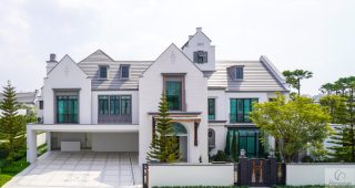 รีวิว NANTAWAN POOL VILLA พระราม 9-กรุงเทพกรีฑาตัดใหม่ คฤหาสน์หรูพร้อมสระว่ายน้ำและลิฟต์ส่วนตัว เริ่ม 100 ล้านบาท*