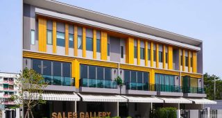 EP.2533 รีวิว EIGEN พรีเมียม ทาวน์โฮม พระราม 2 ทาวน์โฮม 3 ชั้นพร้อมชั้นลอย ตรงข้าม Central พระราม 2 ใกล้ทางด่วน เริ่ม 4.39 ล้านบาท*
