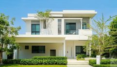 รีวิว มัณฑนา ณ ราชพฤกษ์ บ้านเดี่ยว Modern Luxury ในสังคมส่วนตัว 154 หลัง เพียง 500 ม.* ถึง Robinson Lifestyle ราชพฤกษ์ ใกล้ทางด่วน และรถไฟฟ้า 2 สาย เริ่ม 17-30 ล้านบาท*