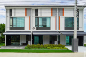 รีวิว Pleno Town แจ้งวัฒนะ-345 (ปลายบัว) ทาวน์โฮม และบ้านแฝดดีไซน์ใหม่ พร้อมฟิตเนส 24 ชม.* เริ่ม 1.79 ล้าน*