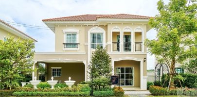 รีวิว Lanceo Prestige บางนา-ศรีวารี บ้านหลังใหญ่ French Colonial Style รองรับ EV Charger ทุกหลัง เชื่อมต่อทางด่วน 3 สาย ใกล้ King Power และสนามบินสุวรรณภูมิ เริ่ม 4.39 ล้านบาท*