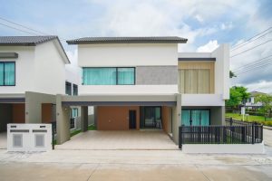 เดอะ โฮม บ้านฉาง เฟส 2 The Home Banchang Phase 2 ติดถนนสุขุมวิท เพียง 5 นาที* จาก Robinson บ้านฉาง ราคาเริ่ม 3.69 ล้านบาท*
