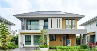 รีวิว SENA Park Grand รามอินทรา 2 บ้านเดี่ยวประหยัดพลังงาน พร้อม Solar Cell + แบตเตอรี่ ใกล้ Fashion Island เริ่ม 14–18 ล้านบาท*