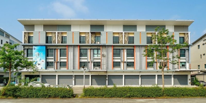 รีวิว ซี สเปซ สามโคก อาคารพาณิชย์ 4 ชั้น ทำเลดีติดถนนใหญ่ ใกล้ Makro ปทุมธานี และทางด่วนอุดรรัถยา เริ่ม 6.69 ล้านบาท*